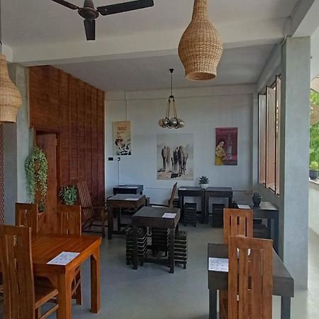 מיריסה Yasis Surf Lodge מראה חיצוני תמונה