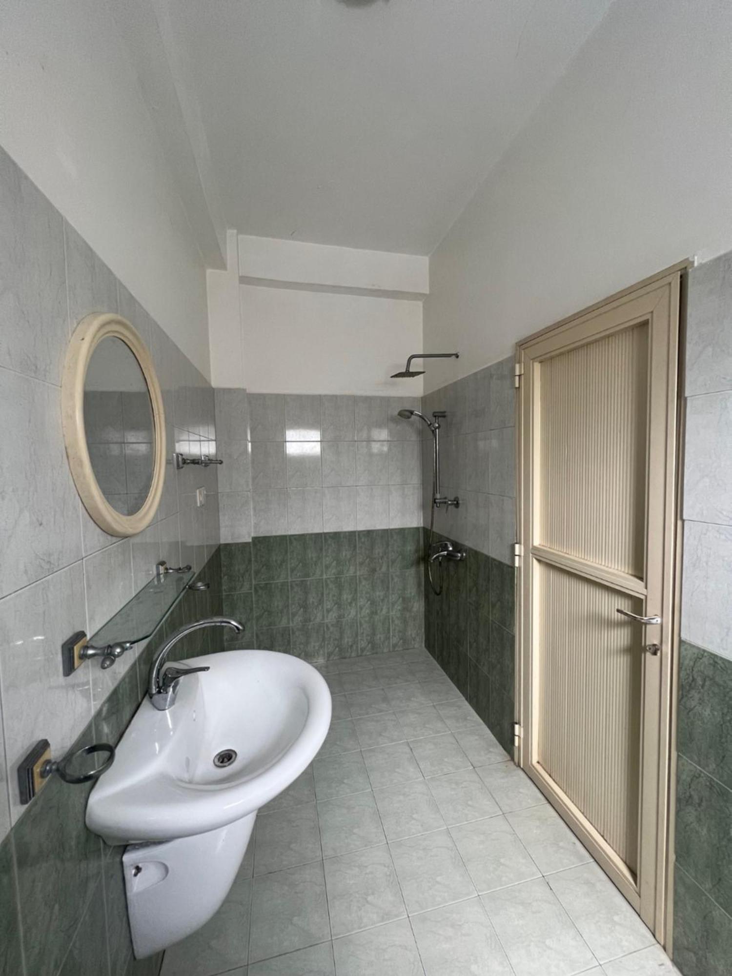 מיריסה Yasis Surf Lodge מראה חיצוני תמונה